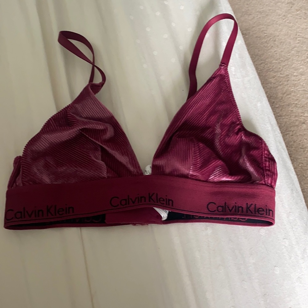 calvin klein velvet bra